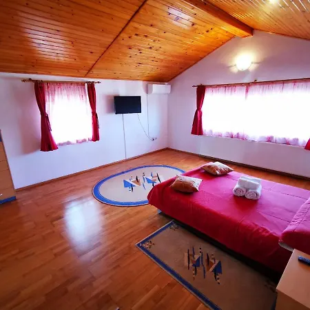 Vila Arcadia *